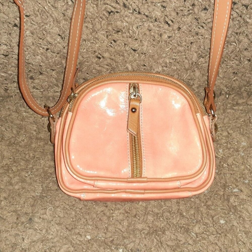 VALENTINA-Italy-Genuine Patent Leather Crossbody Handbag-Coral/Orange-Near Mint - Picture 2 of 8